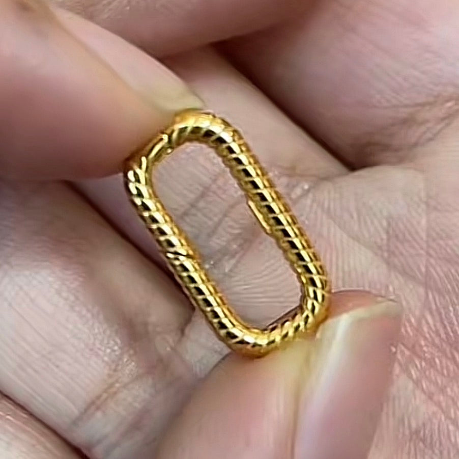 W902 Cassie Depot 2 pcs gold plated