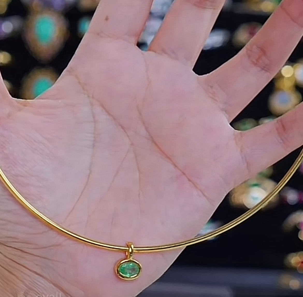 G015 Cassie Katherine sample choker with pendant total $99(pass #29784 as credit)