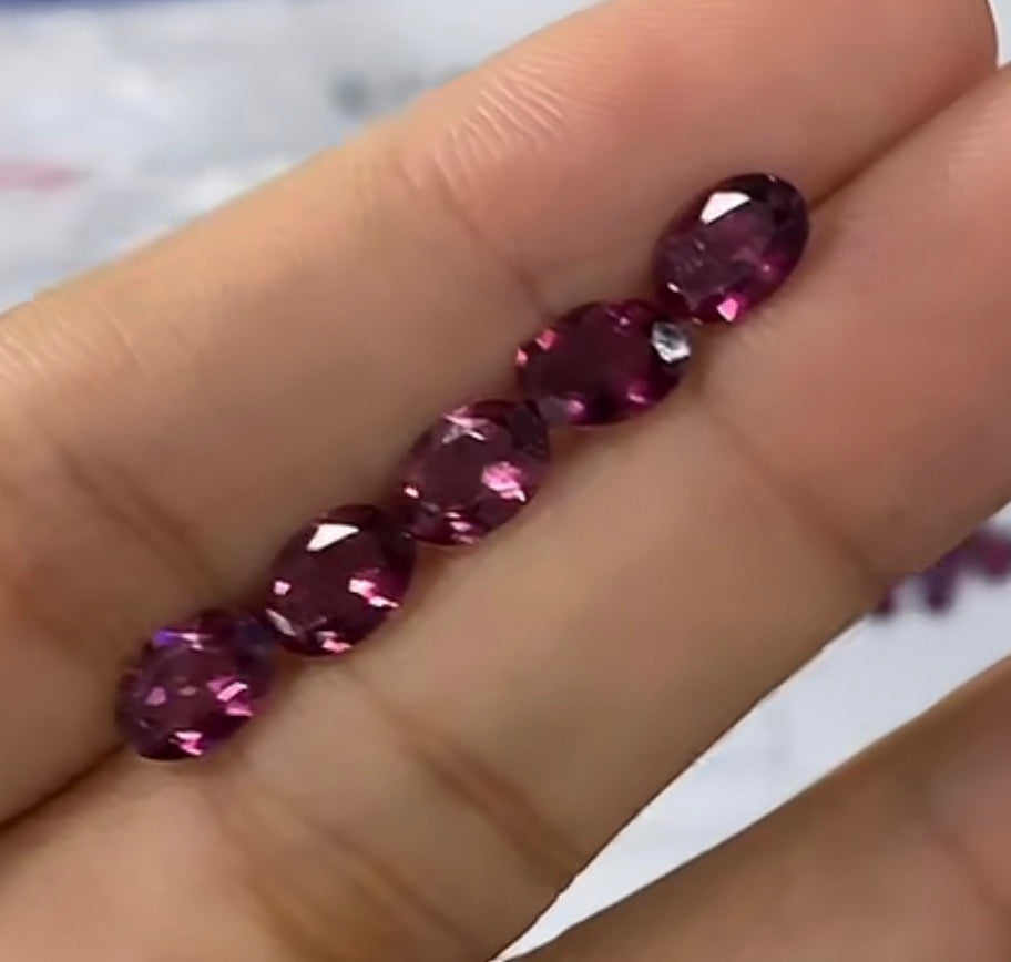 G004 Cassie SALT only stones 5pcs