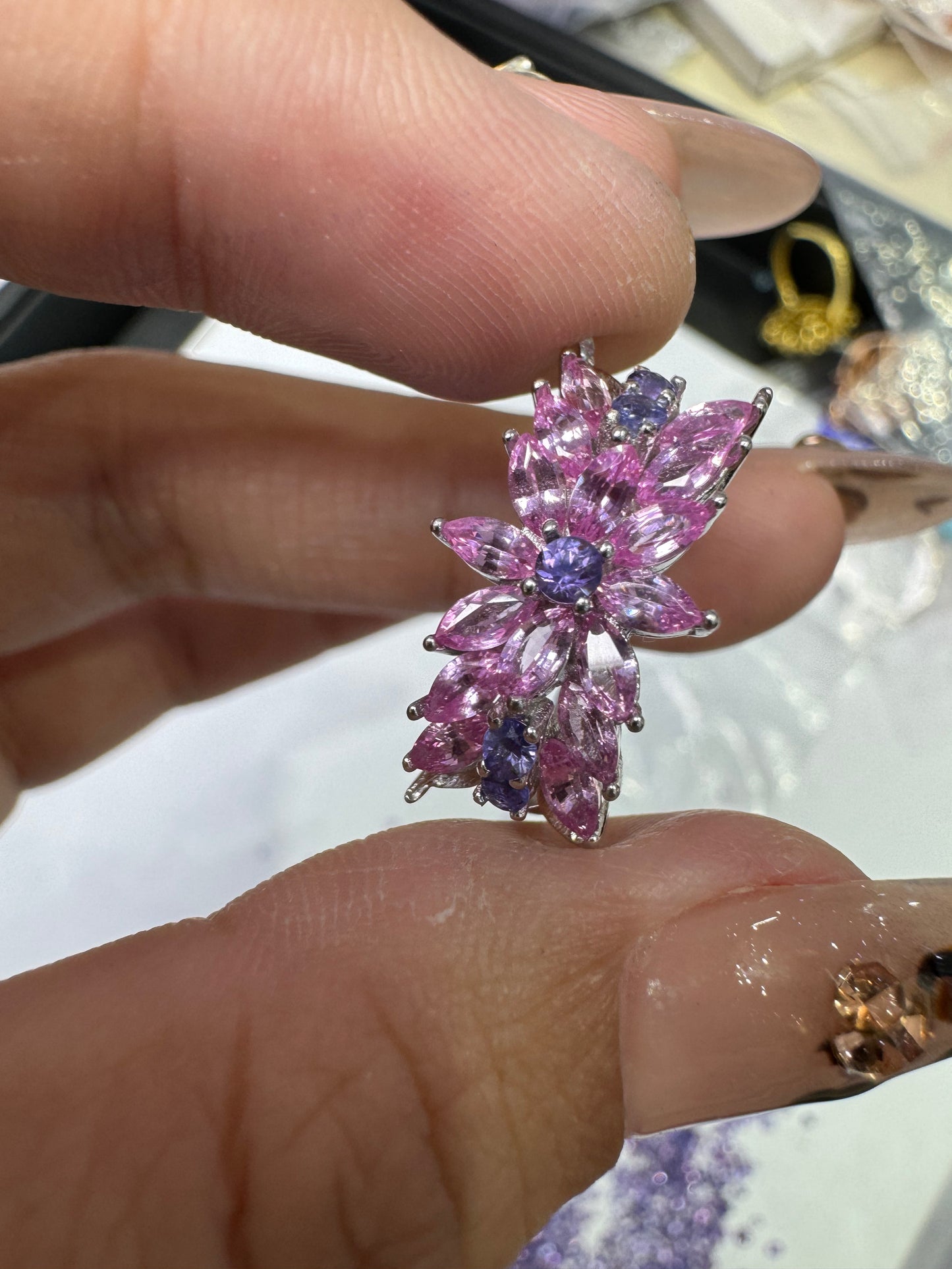 A666 Joy pink sapphire