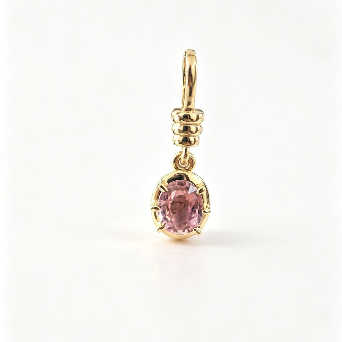 YG001 S925 Silver Pendant Malaya Garnet