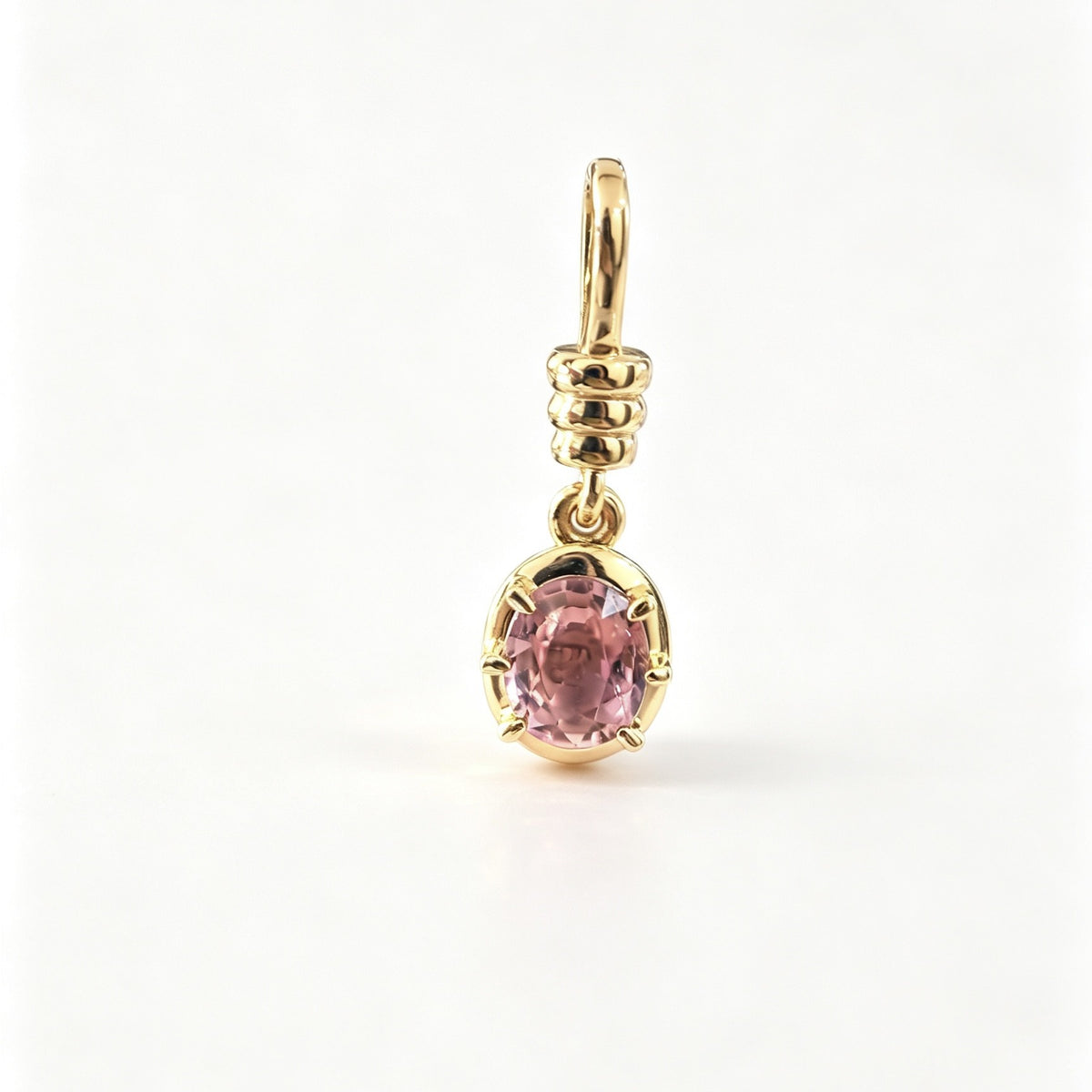 YG001 S925 Silver Pendant Malaya Garnet