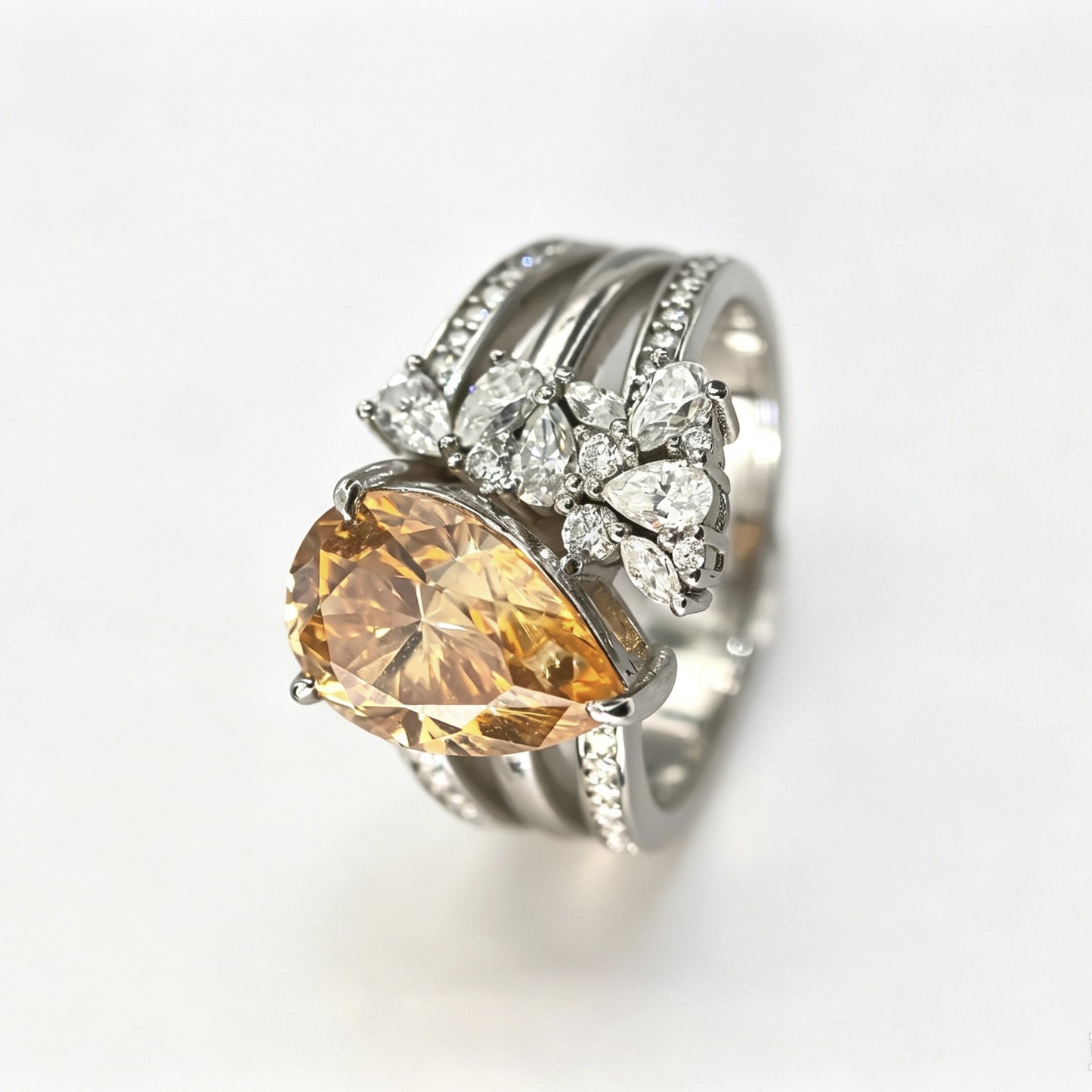 FF023 S925 Silver Ring Champagne Moissanite