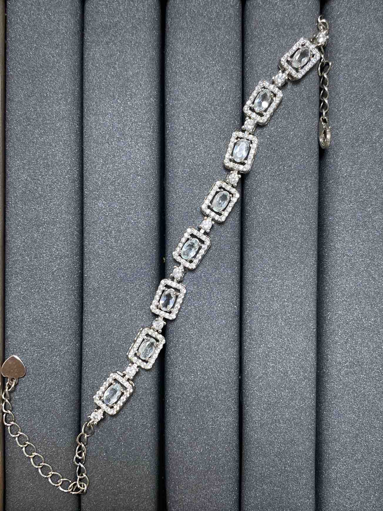 2426 Aquamarine Bracelet