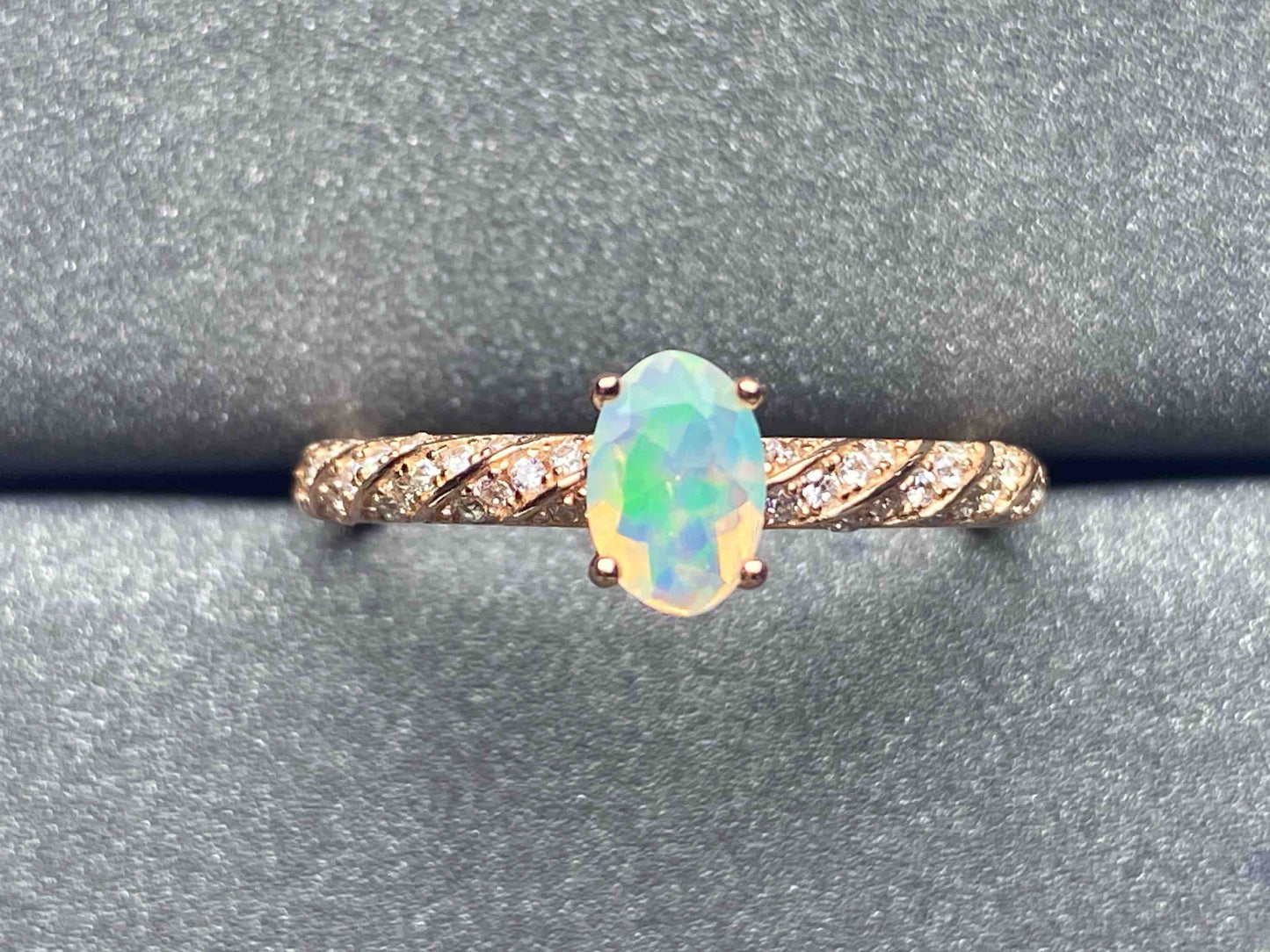 3415 Opal Ring