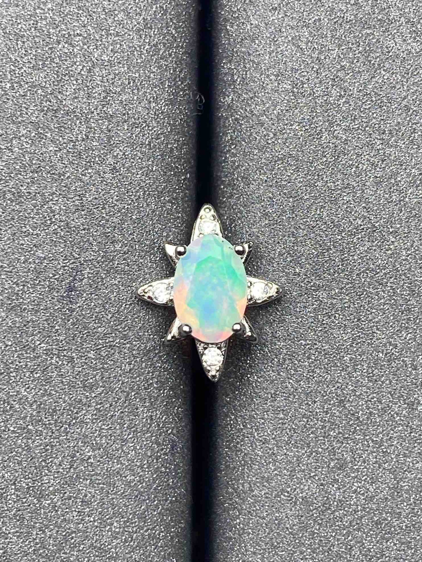 3463 Opal Pendant