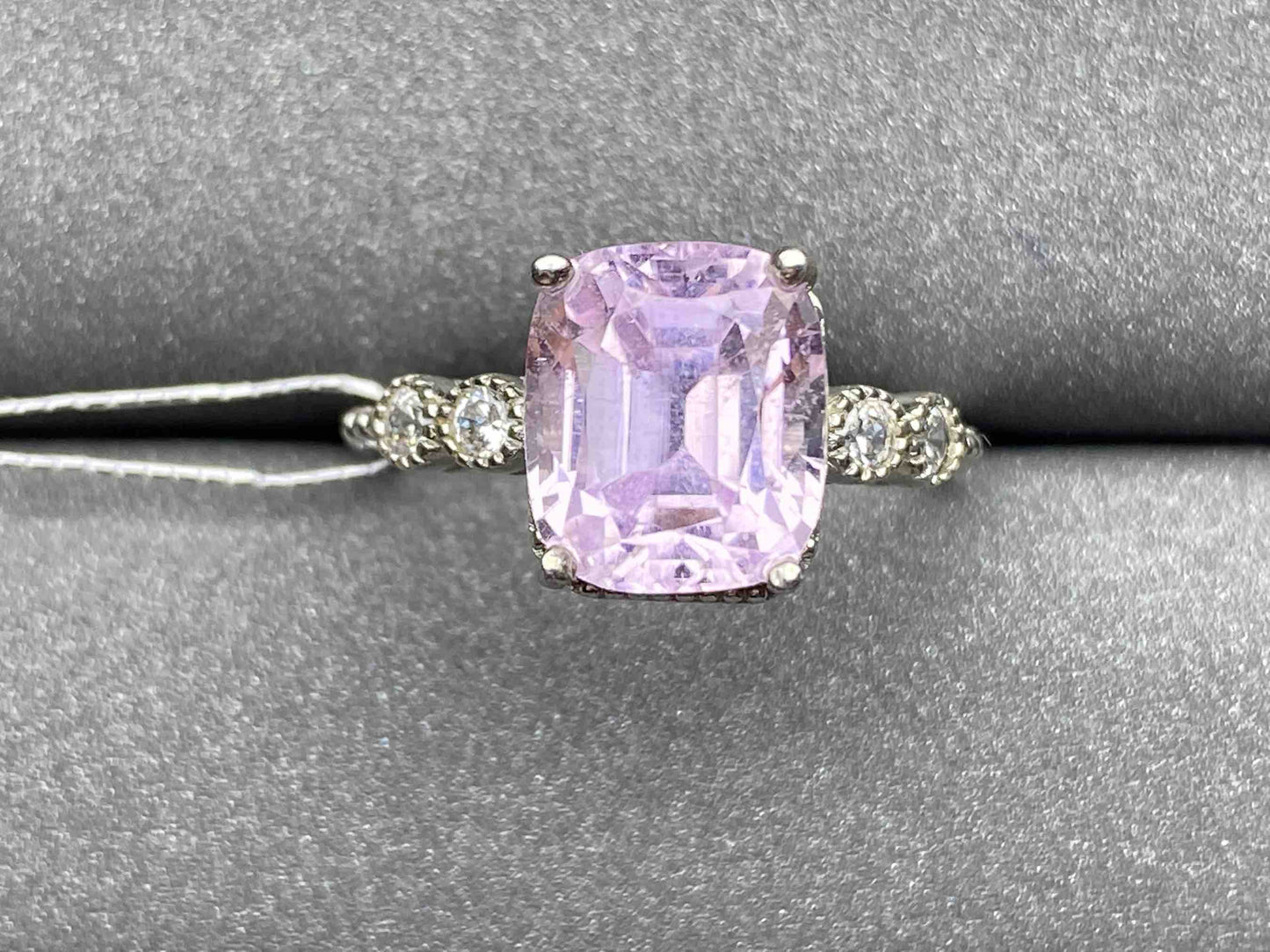 3666 kunzite Ring