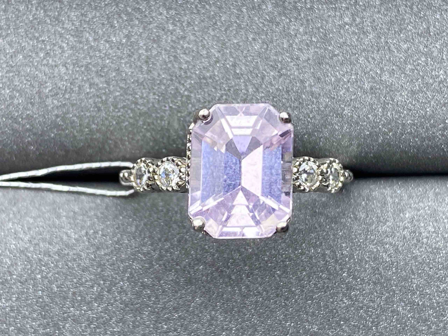 3672 kunzite Ring