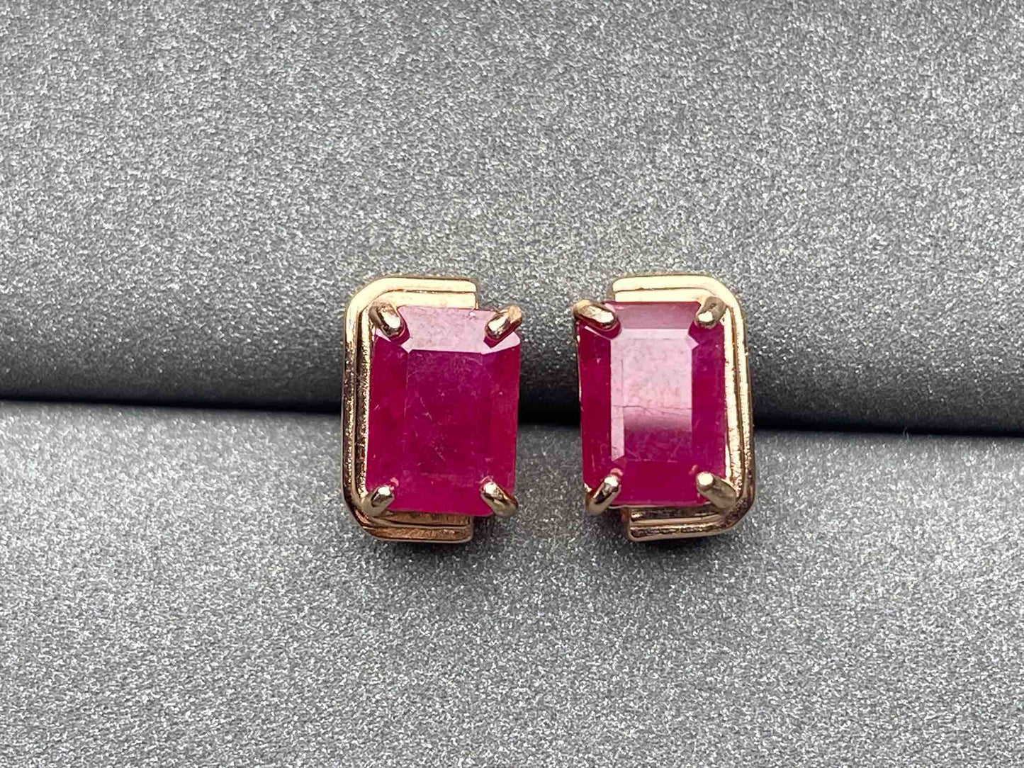 3810 Ruby Earrings