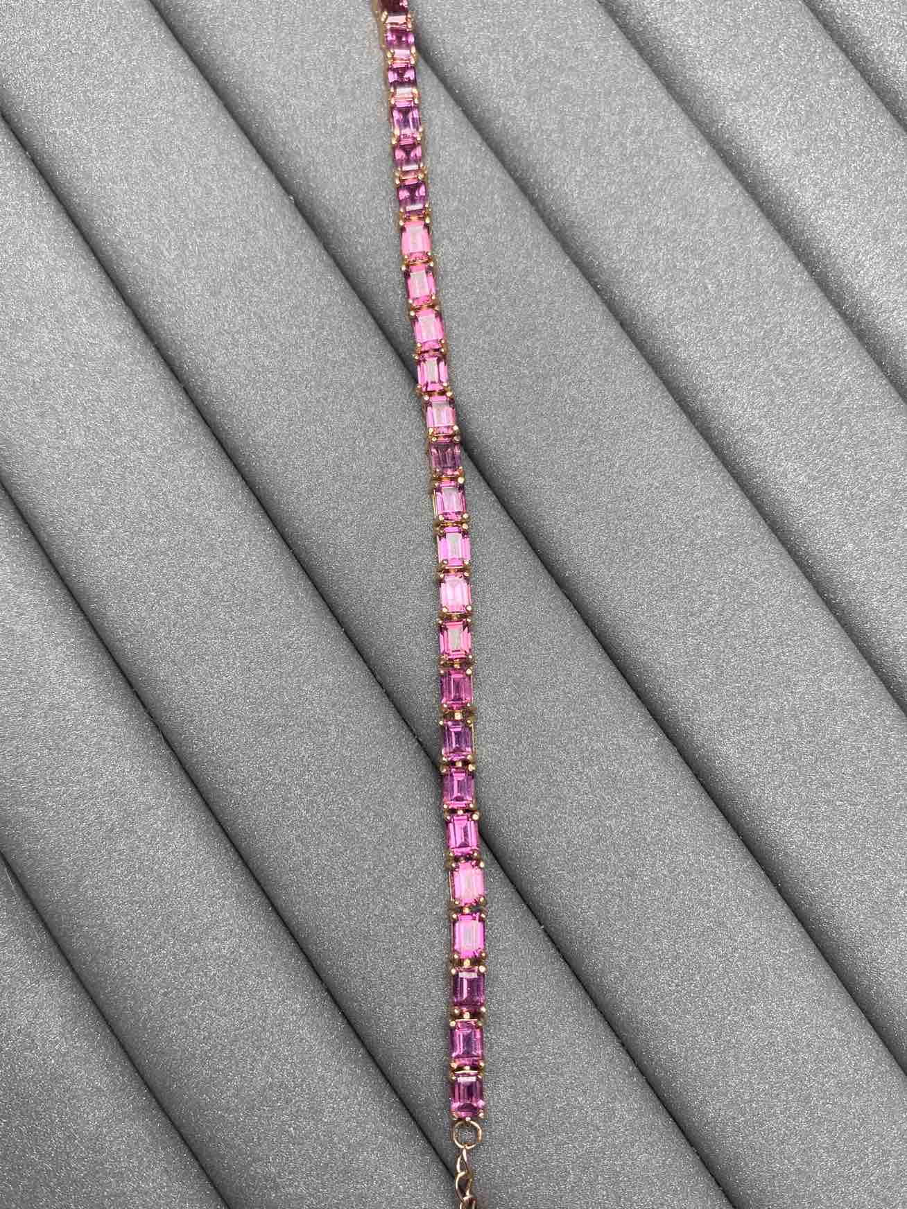 3946 Garnet Bracelet