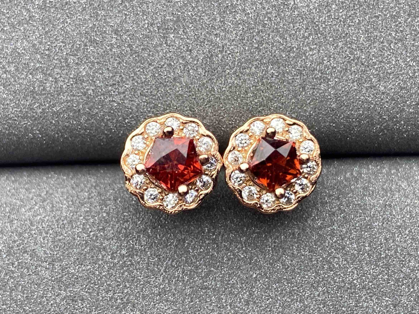 3984 Spinel Earrings
