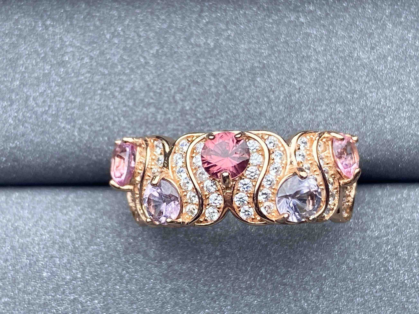 3986 Spinel Ring