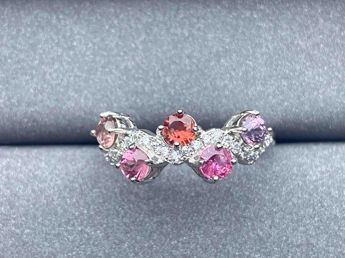 4022 Spinel Ring