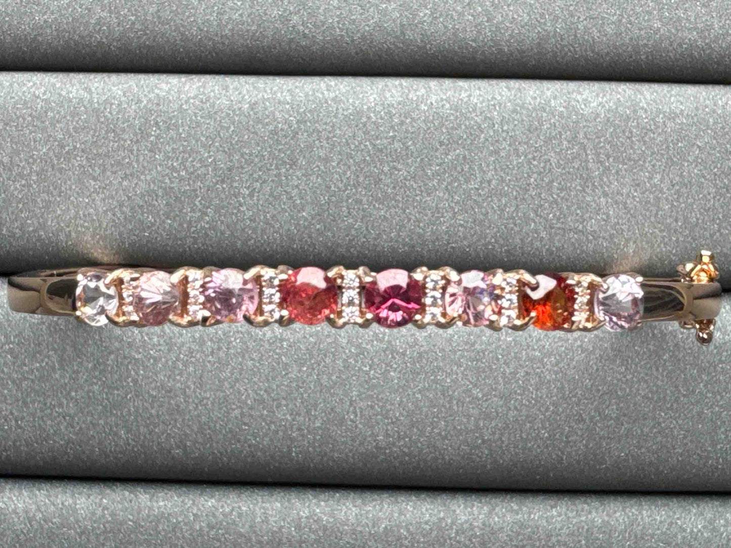 4082 Spinel Bangle
