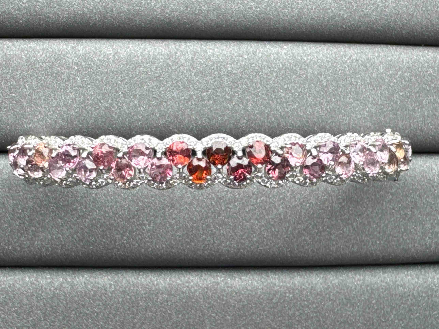 4084 Spinel Bangle