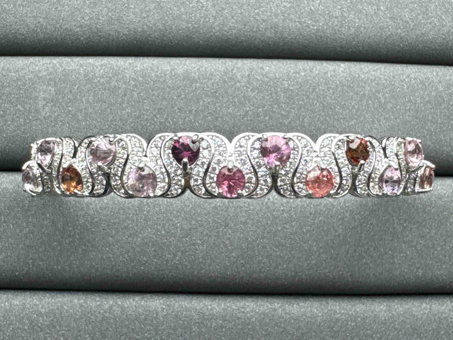 4088 Spinel Bangle