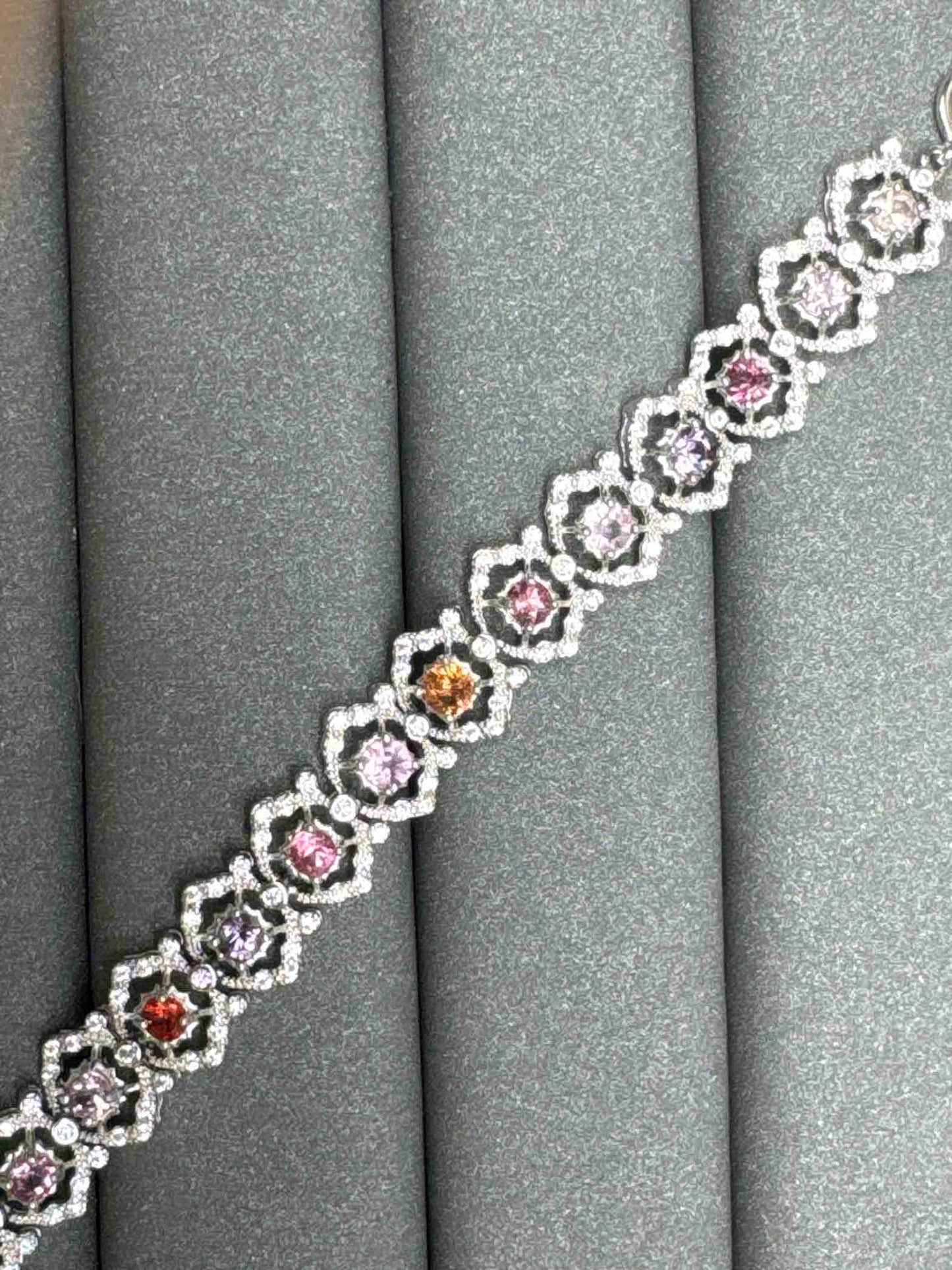 4092 Spinel Bracelet