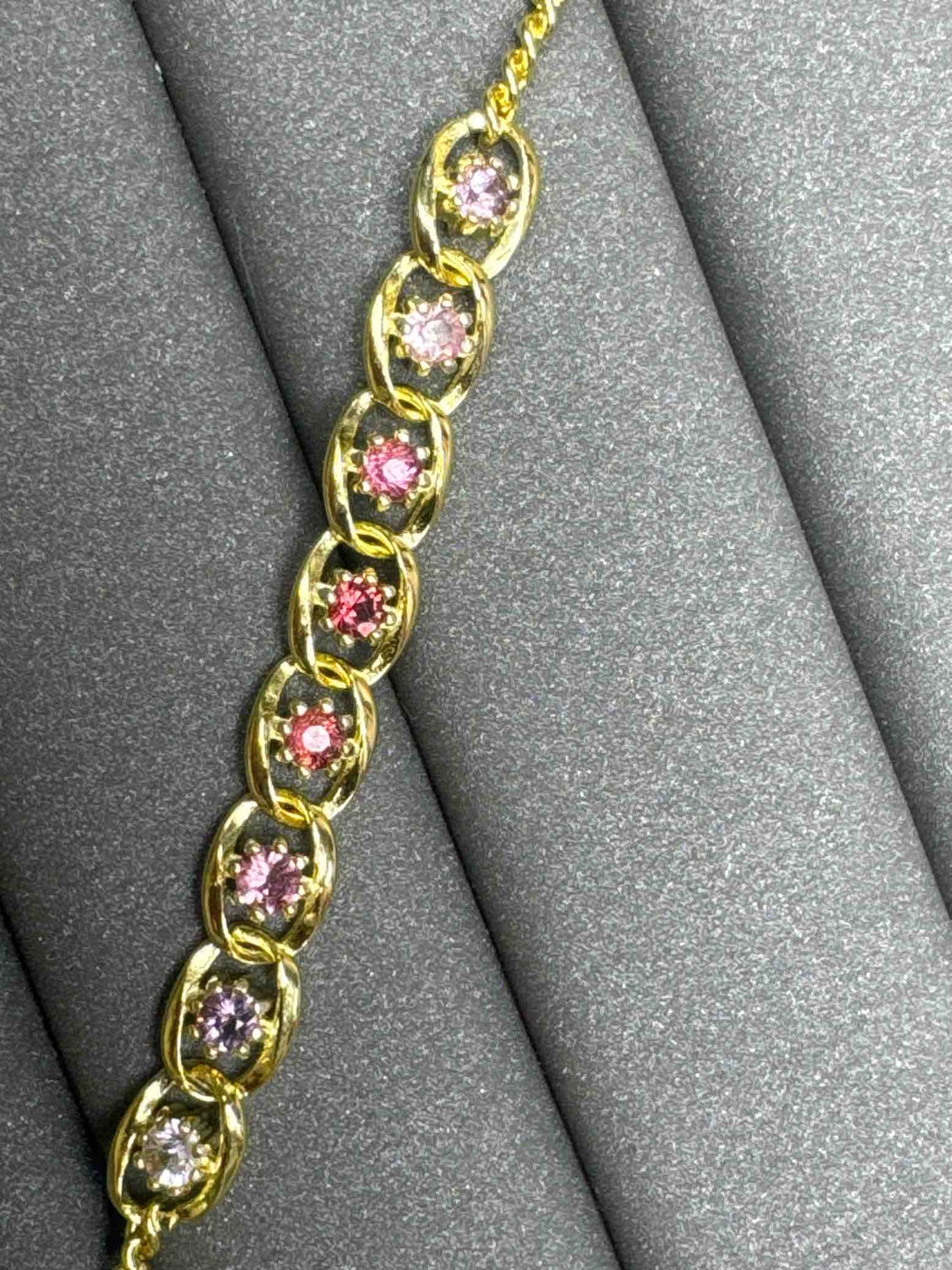 4095 Spinel Bracelet