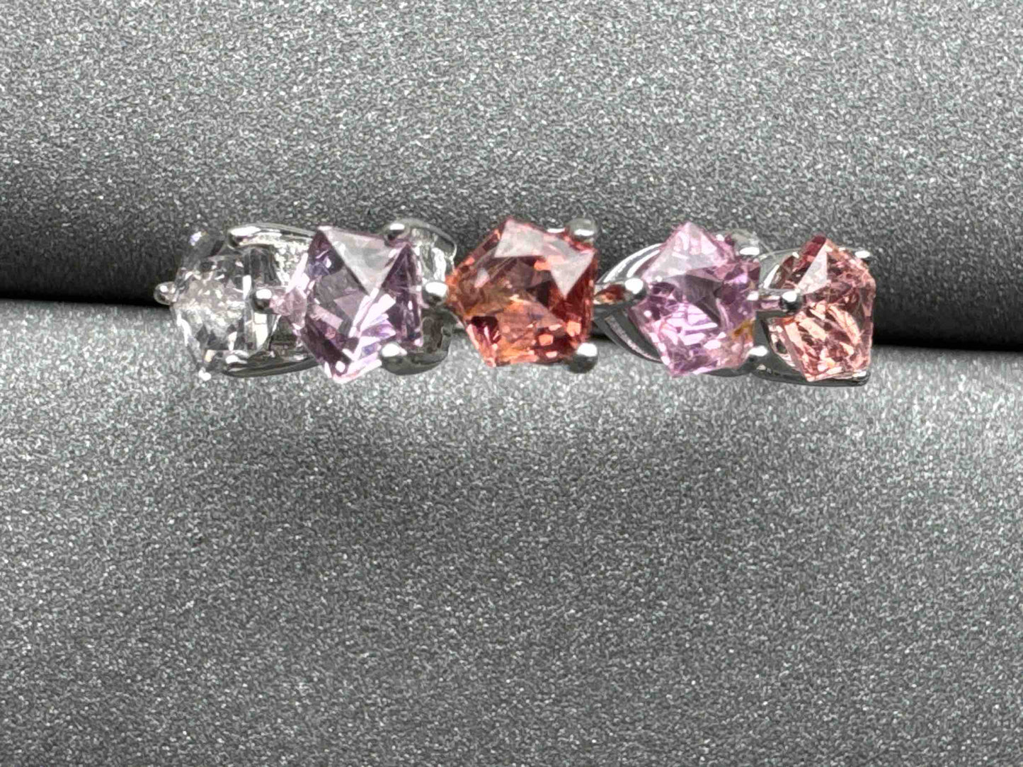 4119 Spinel Ring