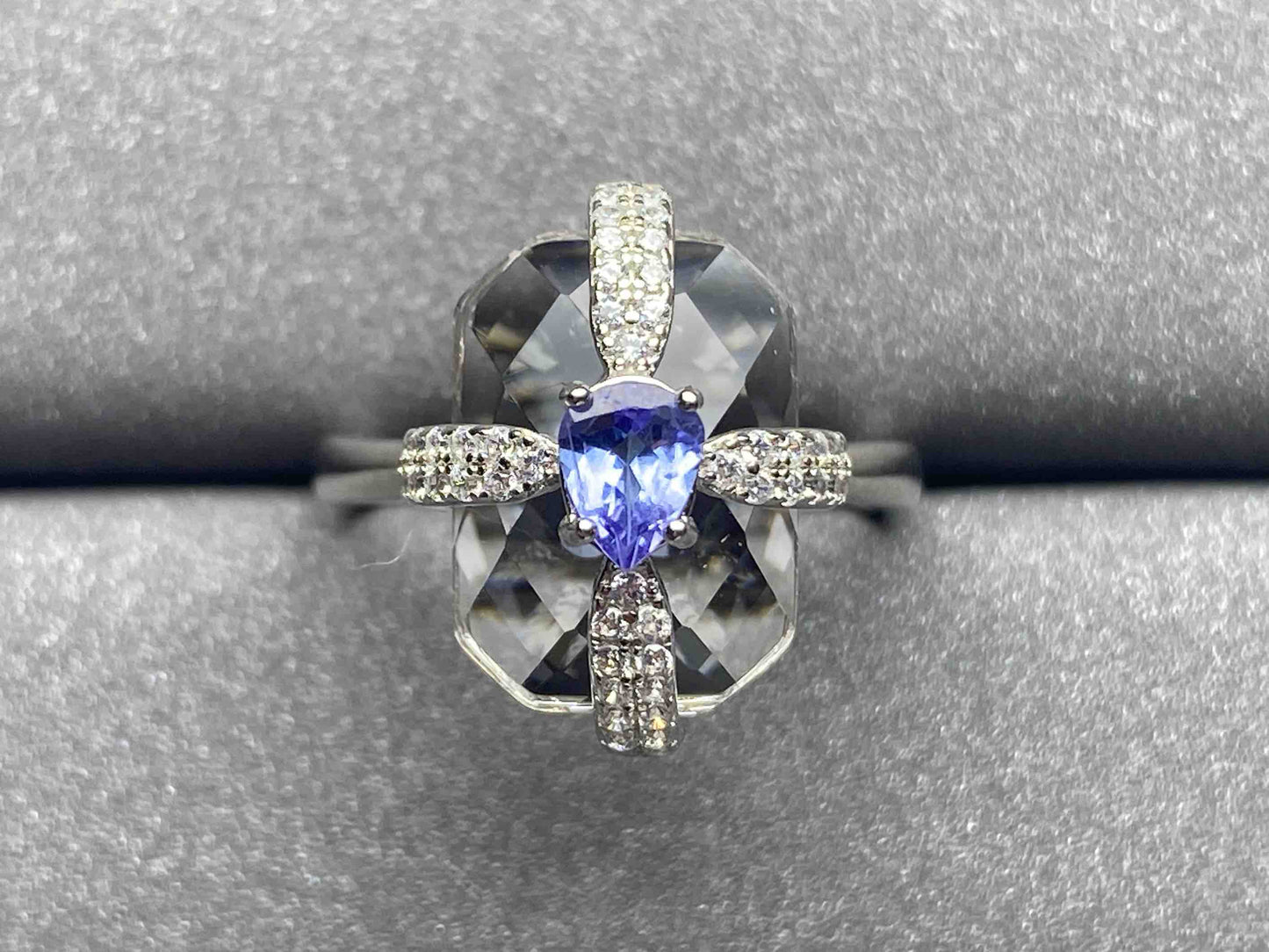 2842 Tanzanite Ring