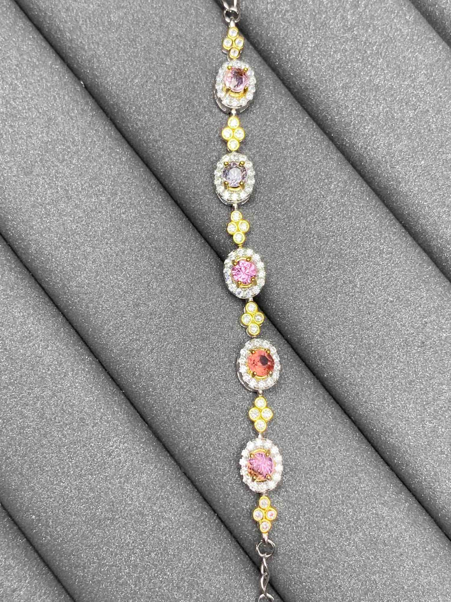 4204 Spinel Bracelet