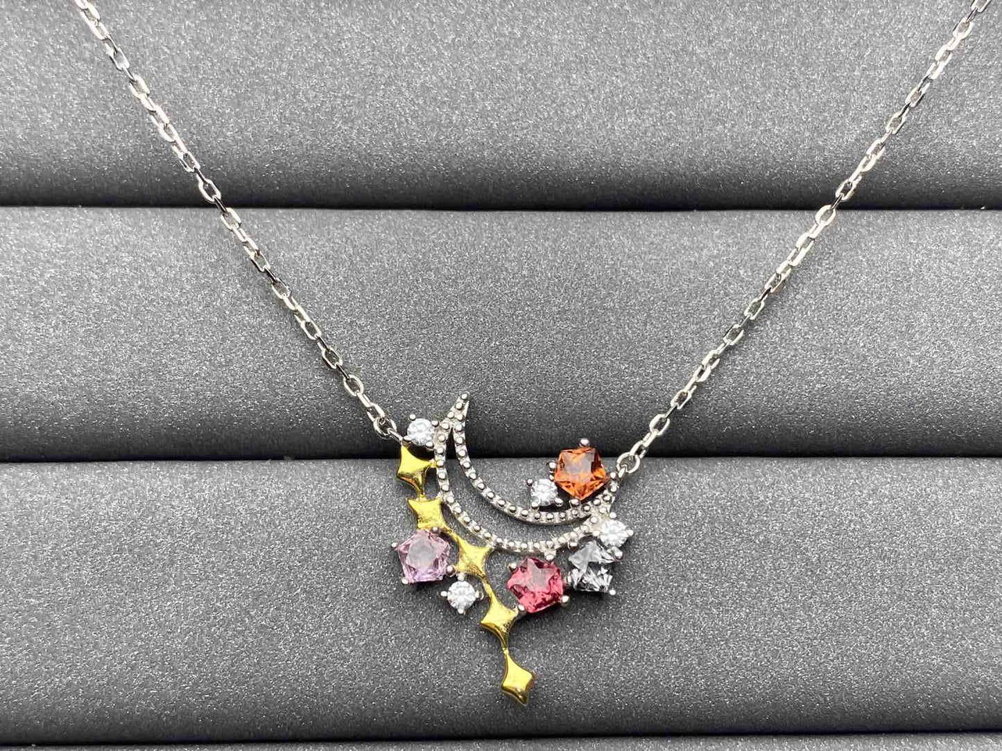 4221 Spinel Necklace