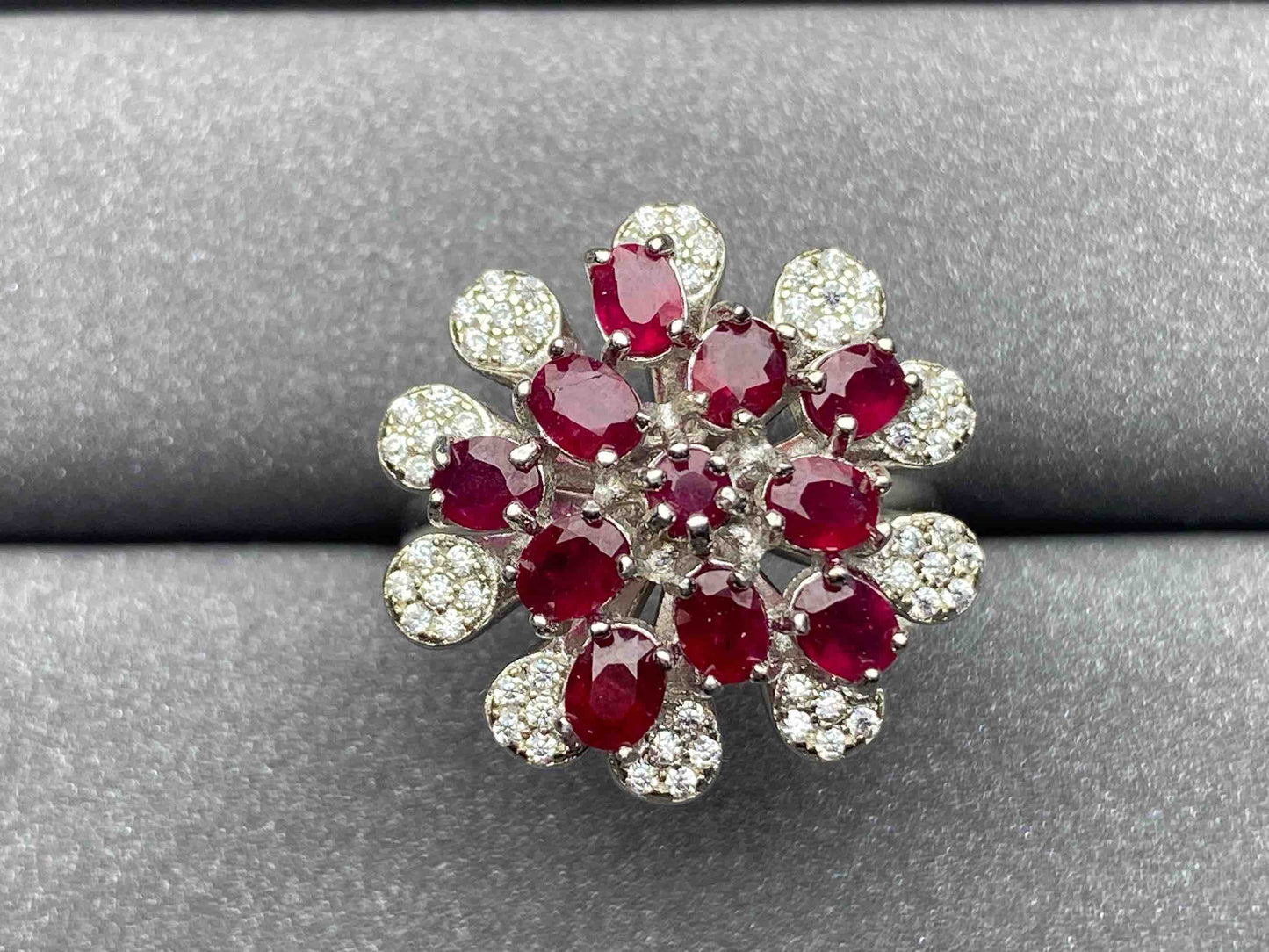 4367 Ruby Ring