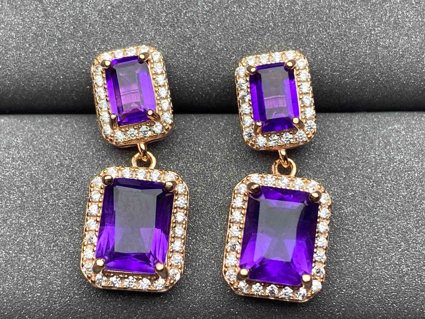 4472 Amethyst Earrings