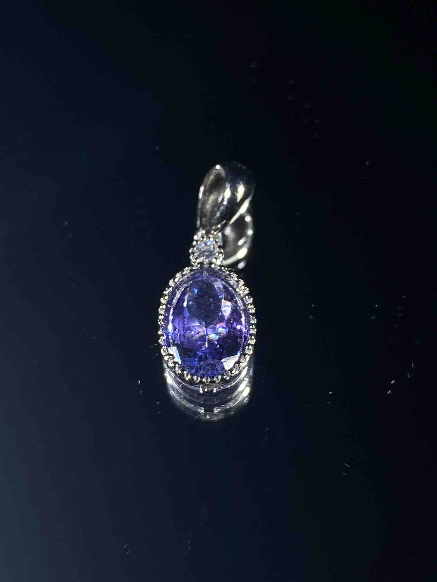 4544 Tanzanite Pendant