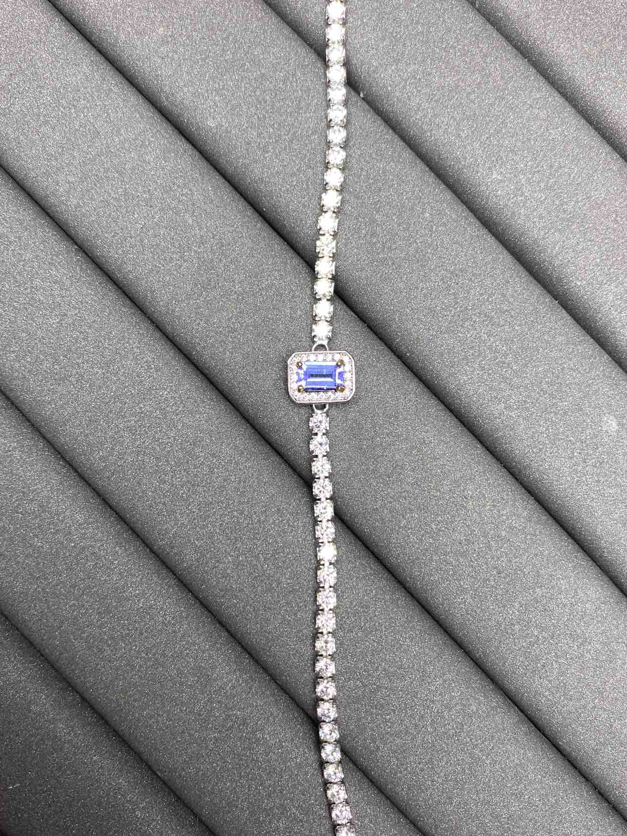 4652 Tanzanite Bracelet