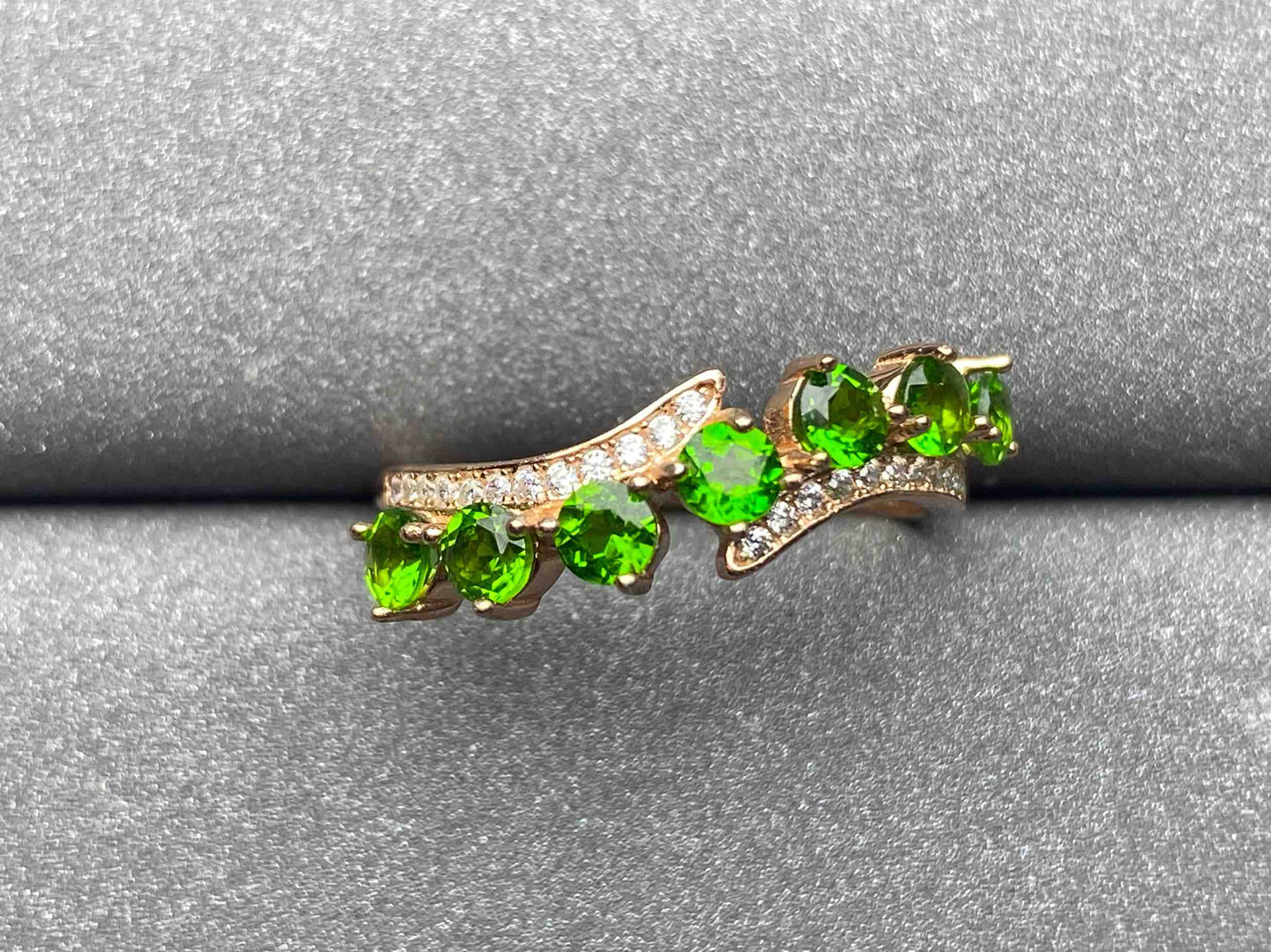 4654 Diopside Ring