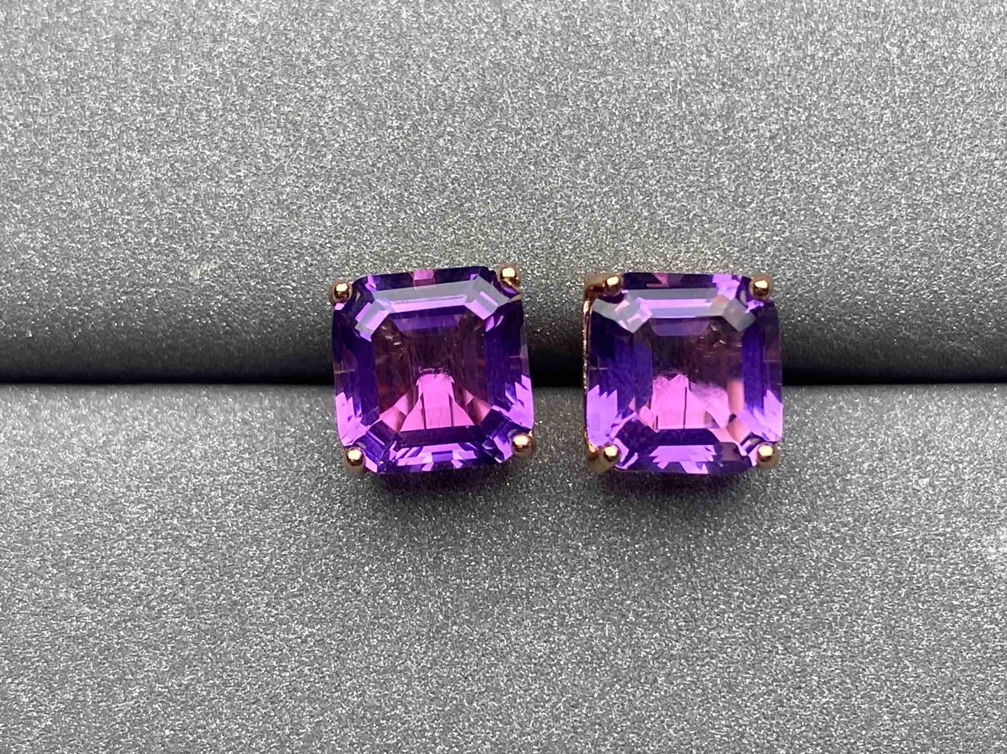 4706 Amethyst Earrings