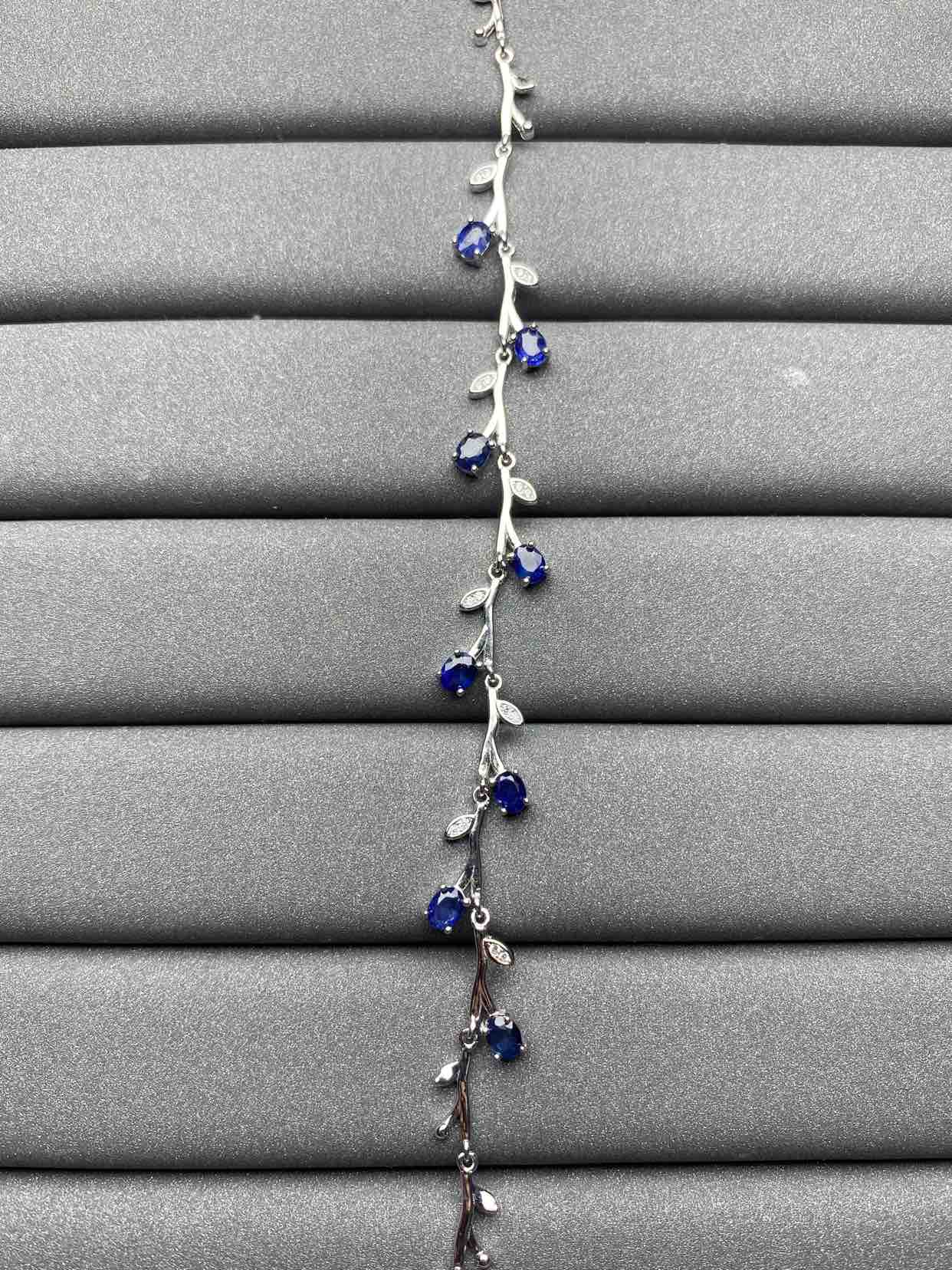4712 Sapphire Bracelet