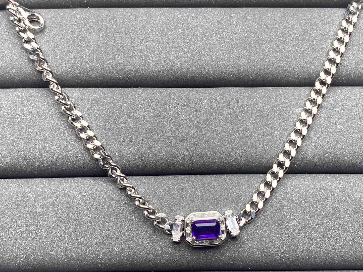 4795 Amethyst Bracelet
