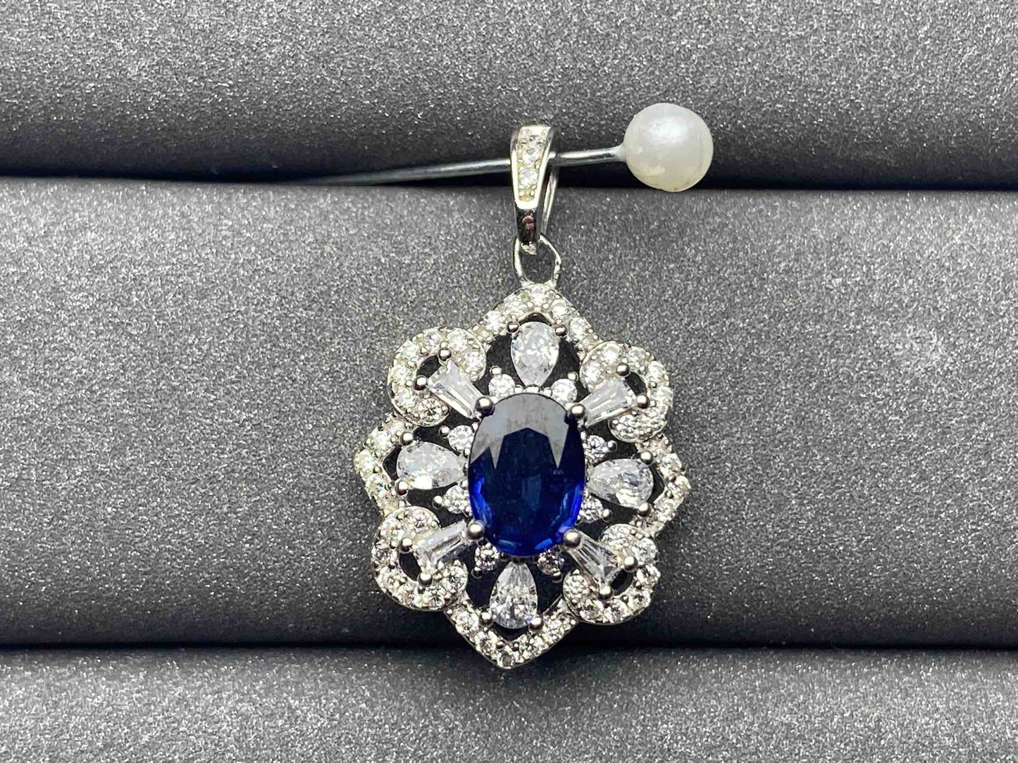 4894 Sapphire Pendant