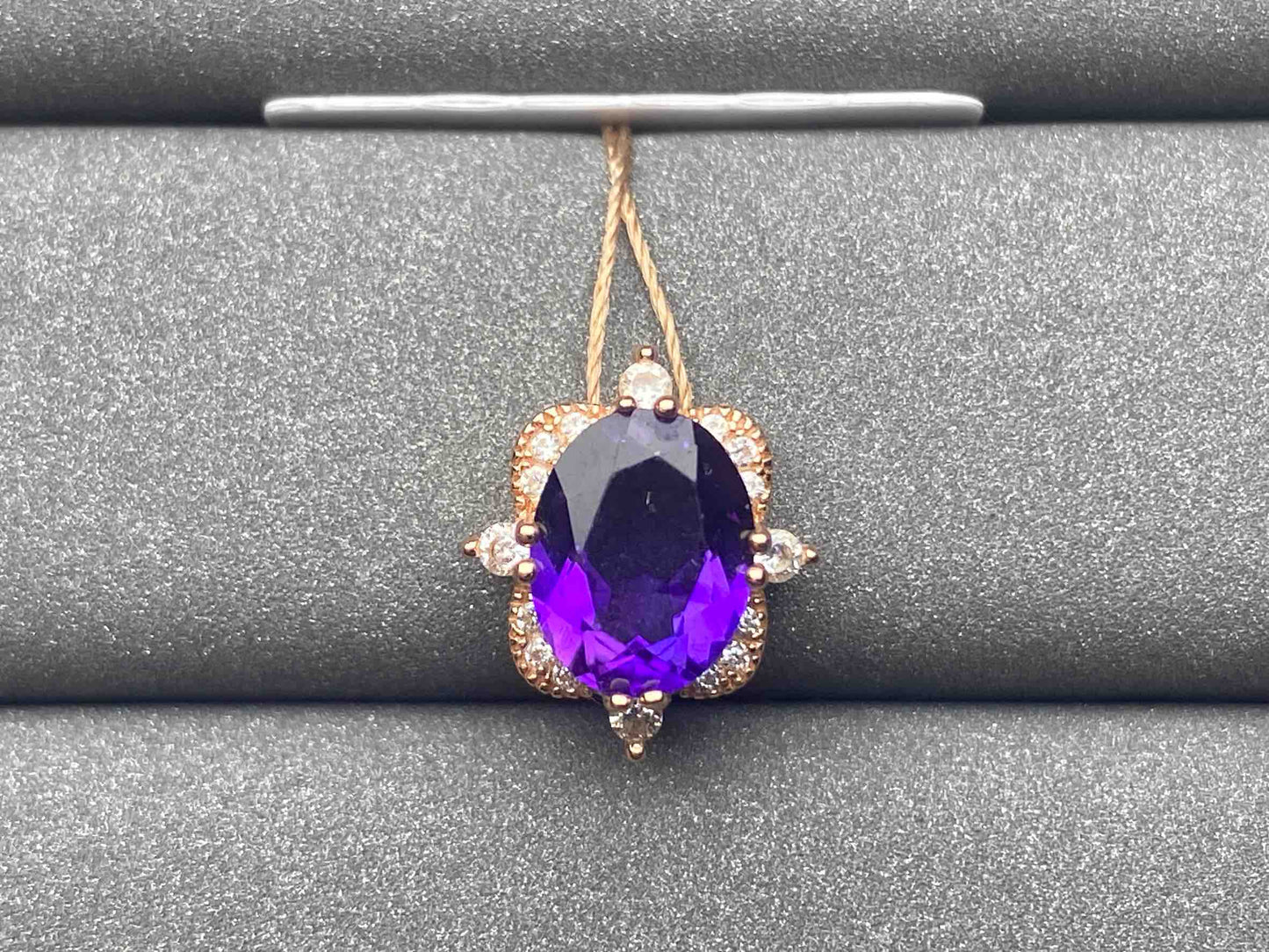 4968 Amethyst Pendant