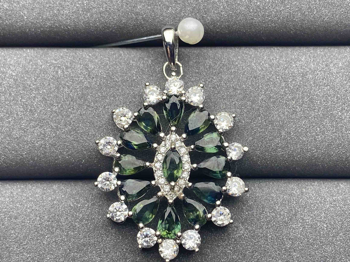5003 Sapphire Pendant