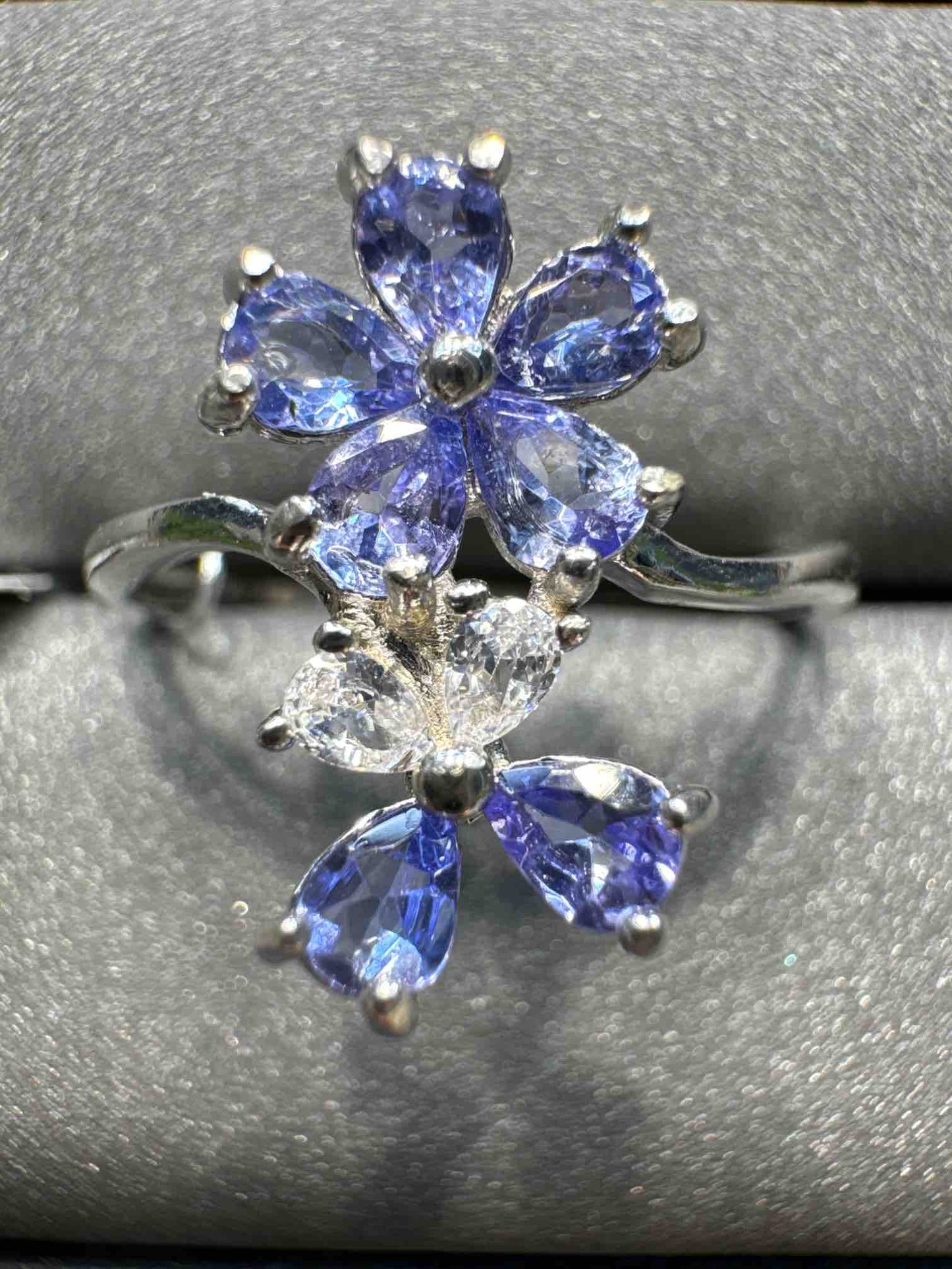 1722 Tanzanite Ring