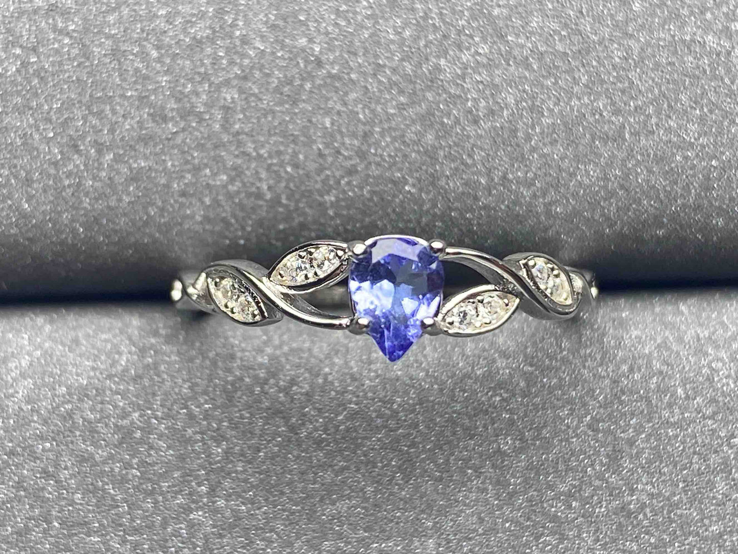 2809 Tanzanite Ring