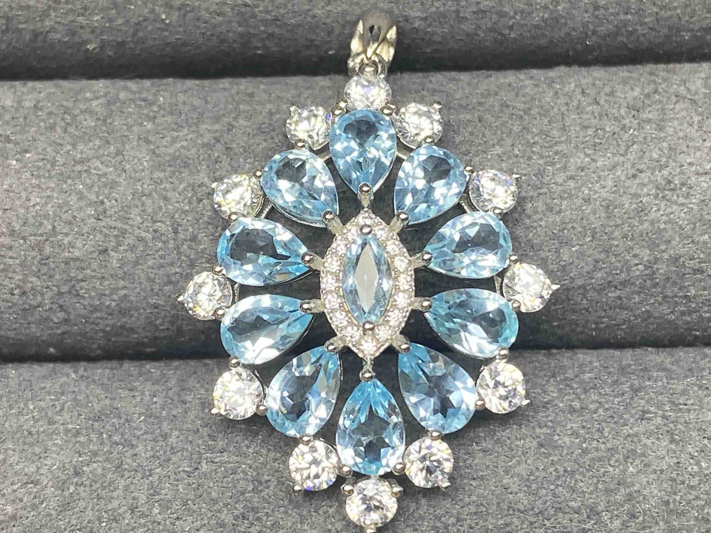 2711 Topaz Pendant