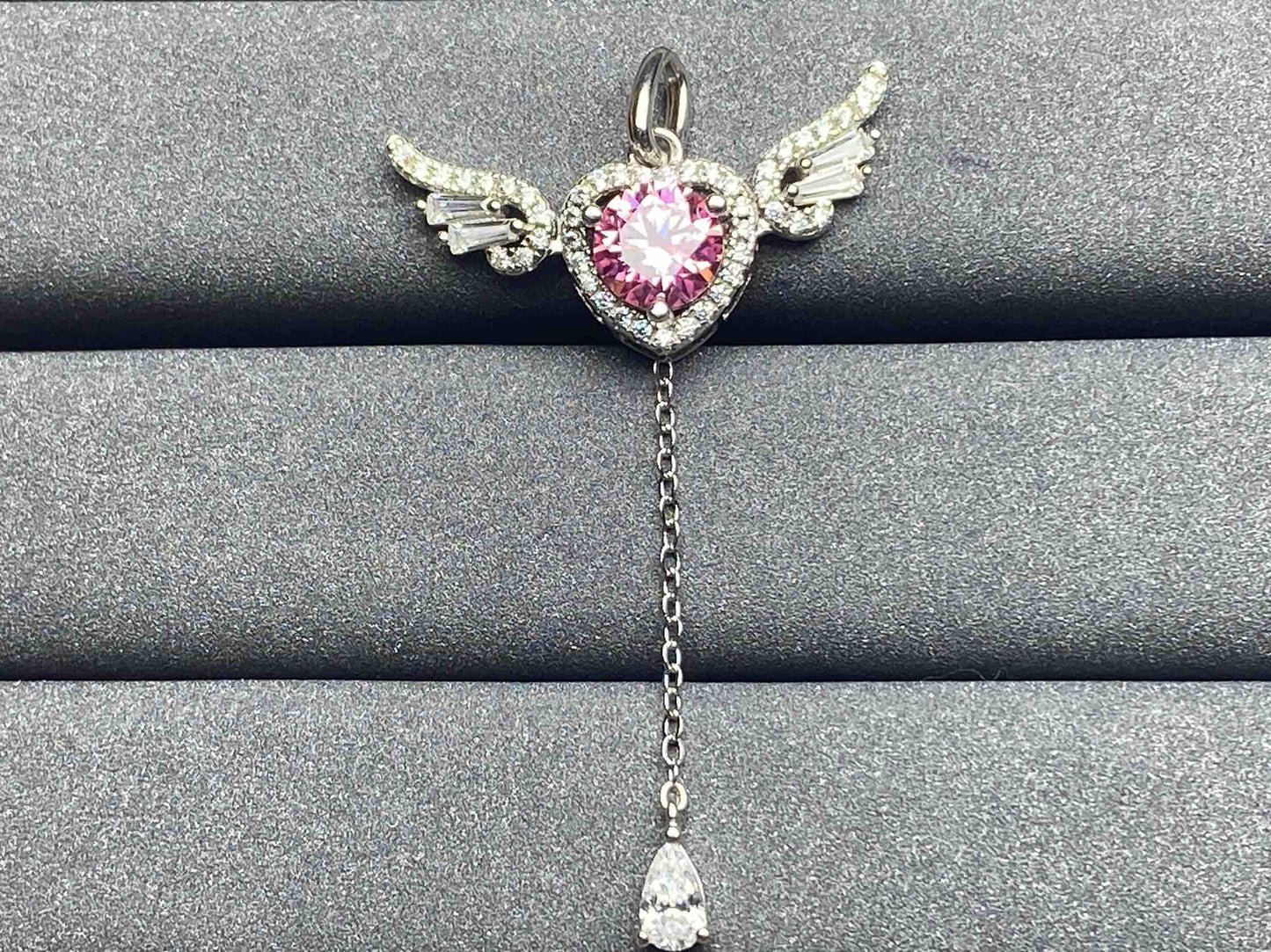 2722 Moissanite Pendant