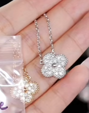 Yuki-four clover necklace-gold color