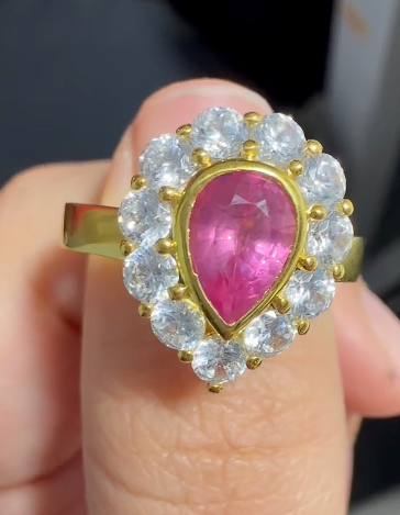 Custom ring for rolo