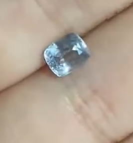 Yuki-spinel loose stone use$5