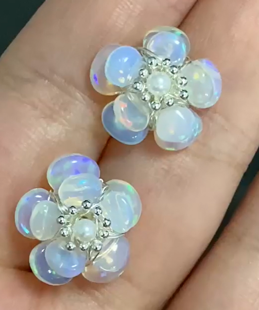 Yuki-opal flower earring
