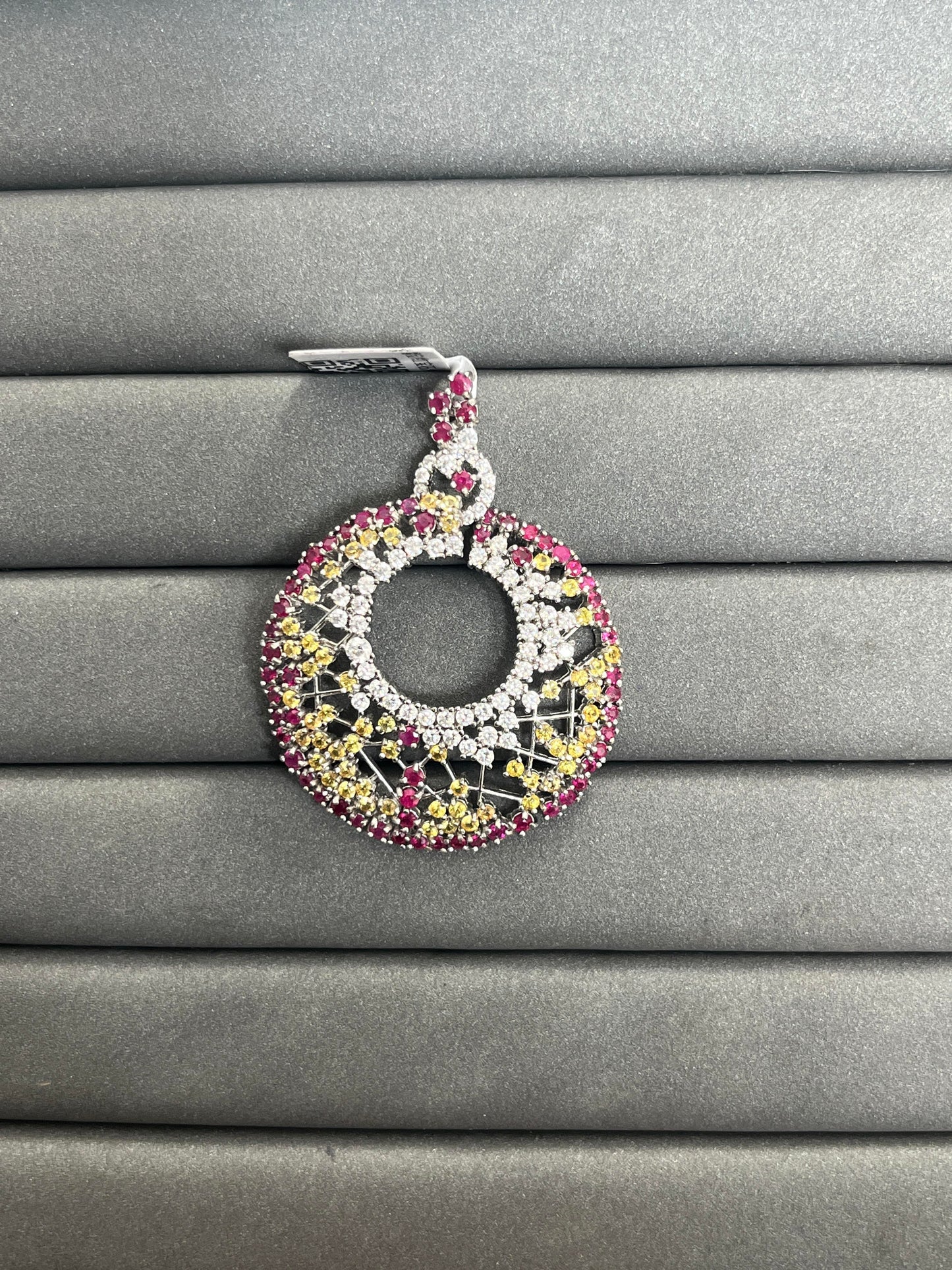 Miya -ruby pendant