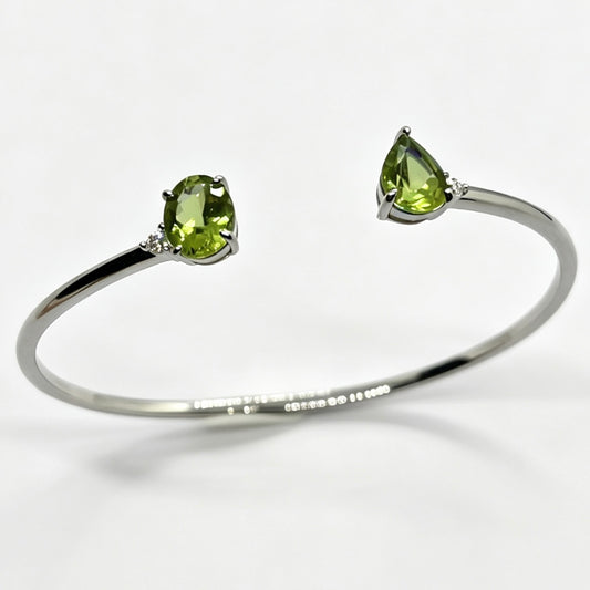 Peridot Simply Bangle