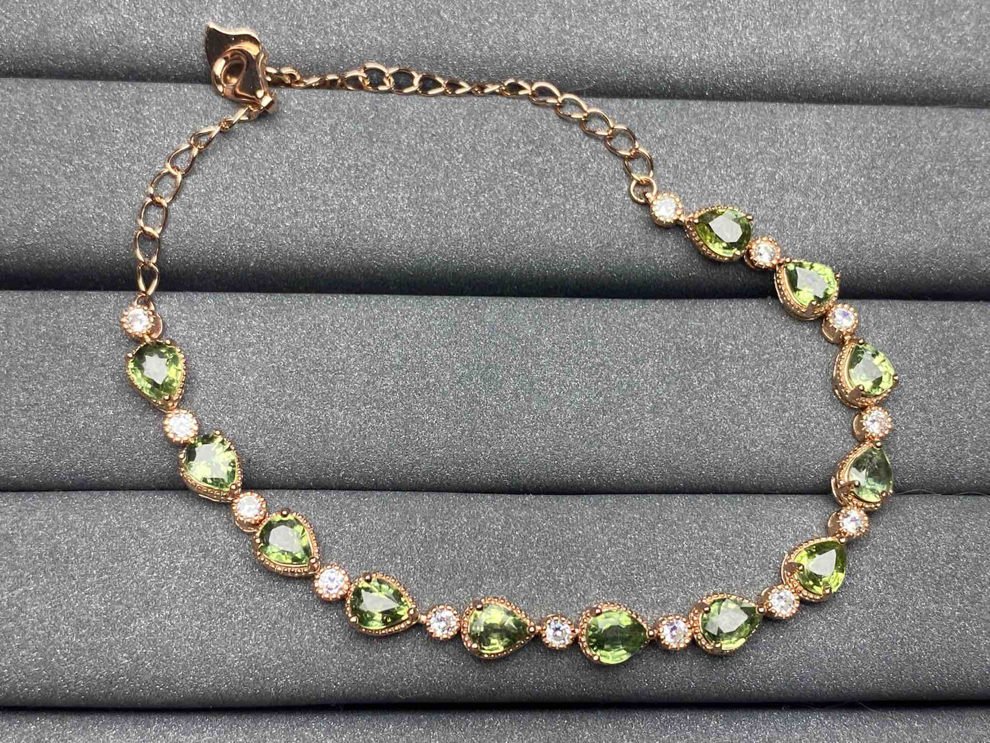 5543 Sapphire Bracelet