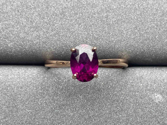 A769 Garnet Ring