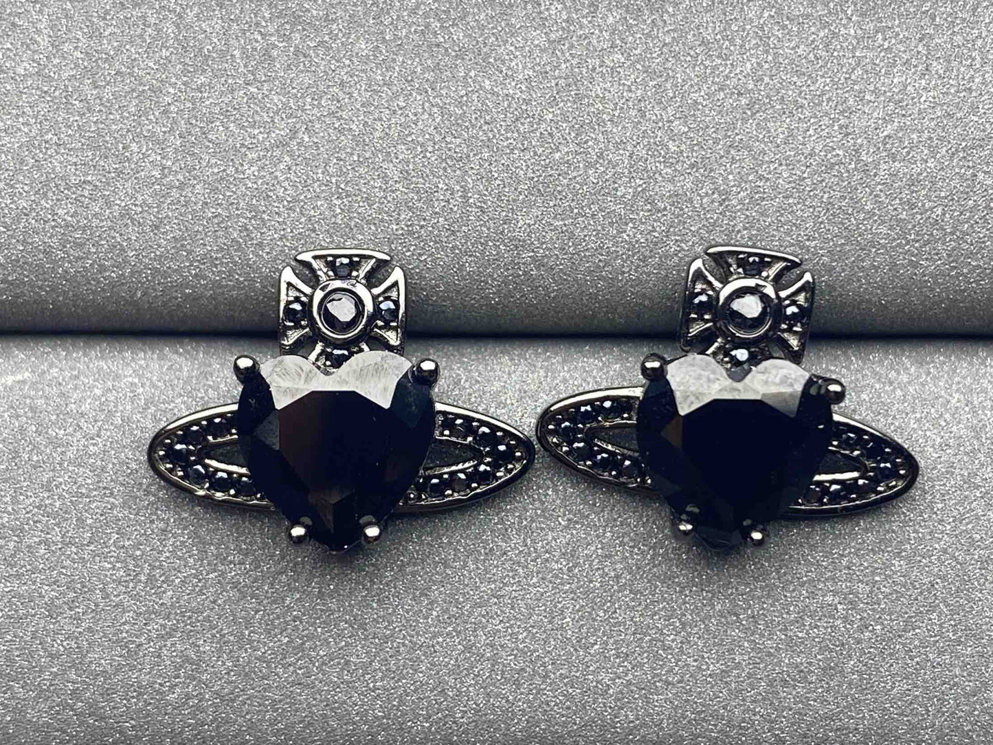 5187 Spinel Earrings